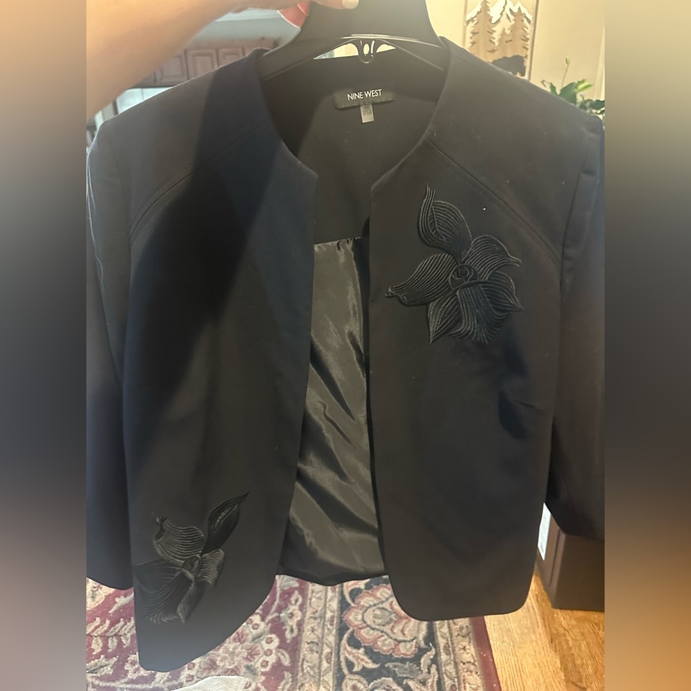 Nine West blazer flower design 18 W